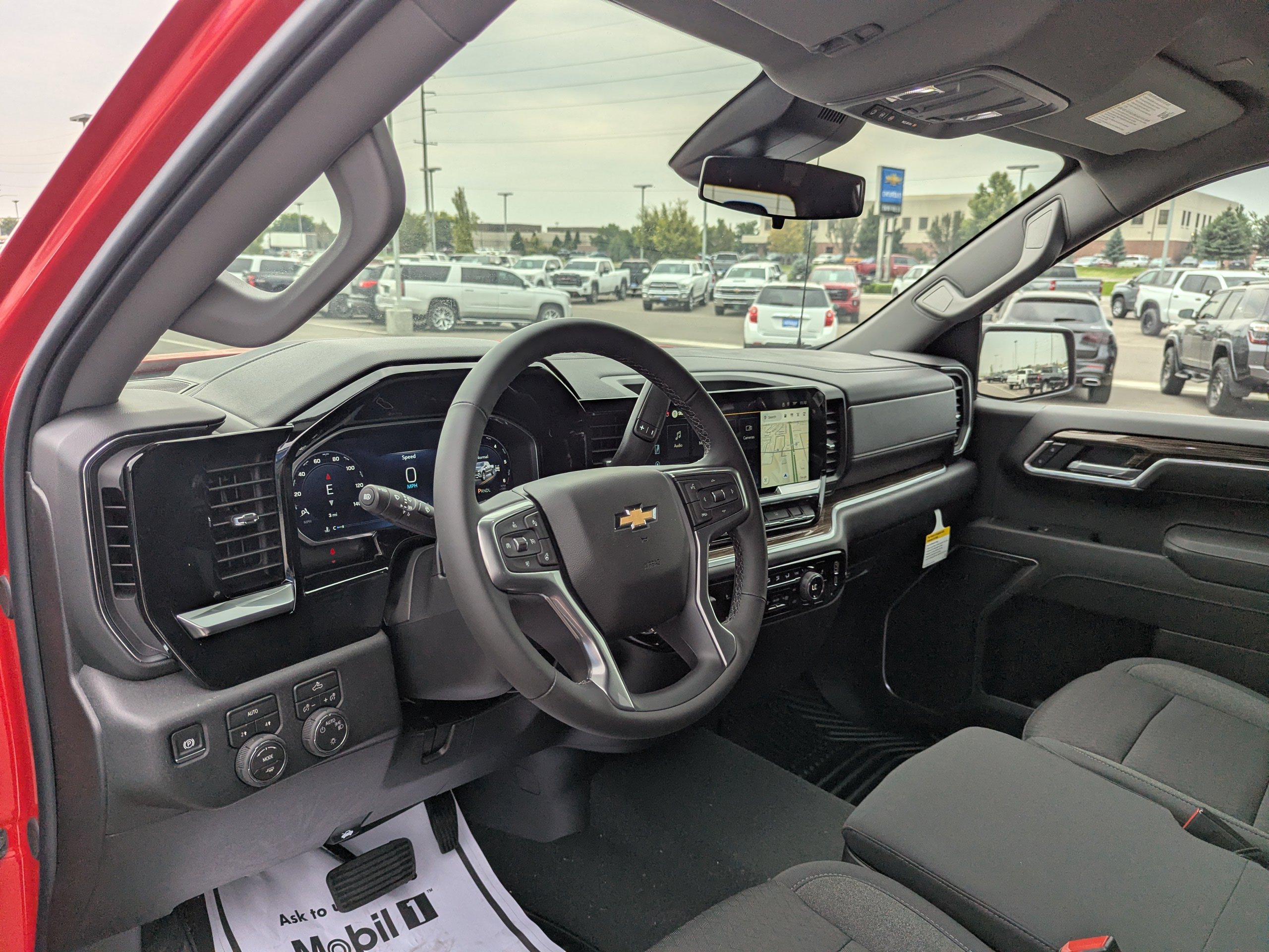 2026 Chevrolet Silverado 1500 LT - Photo 11