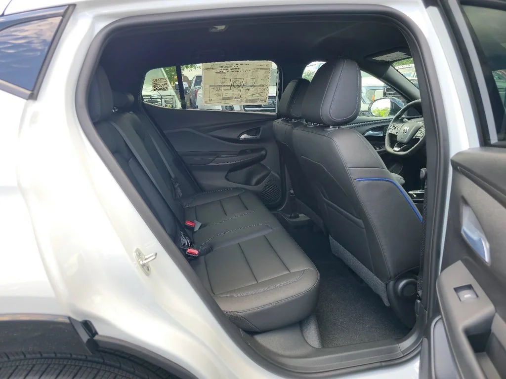 2026 Buick Envista Sport Touring - Photo 25