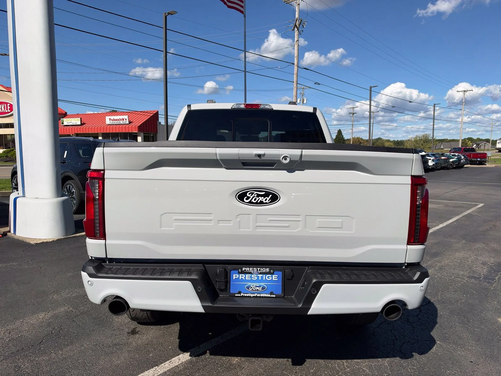 New 2026 Avalanche Ford XLT image 4