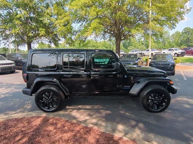 Used 2025 Black Jeep Sahara 4xe image 6