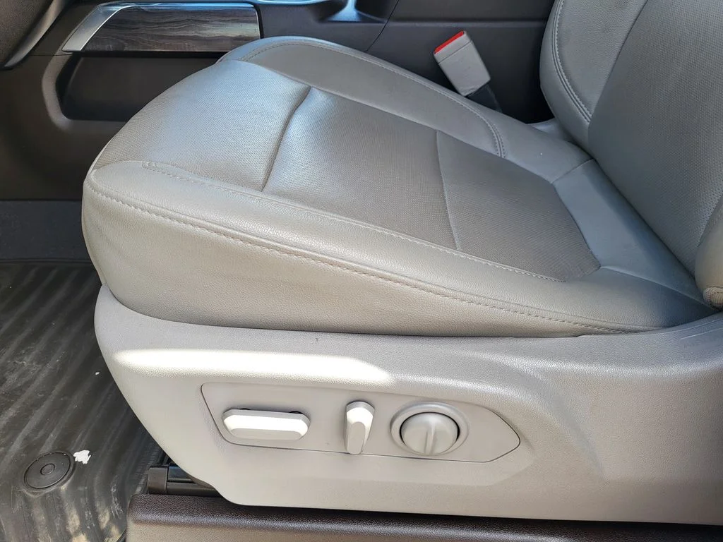 Used 2021 SUMMIT WHITE Chevrolet LTZ image 19