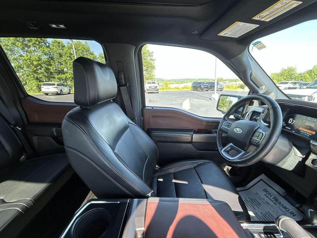 Used 2023 Gray Ford Lariat image 11