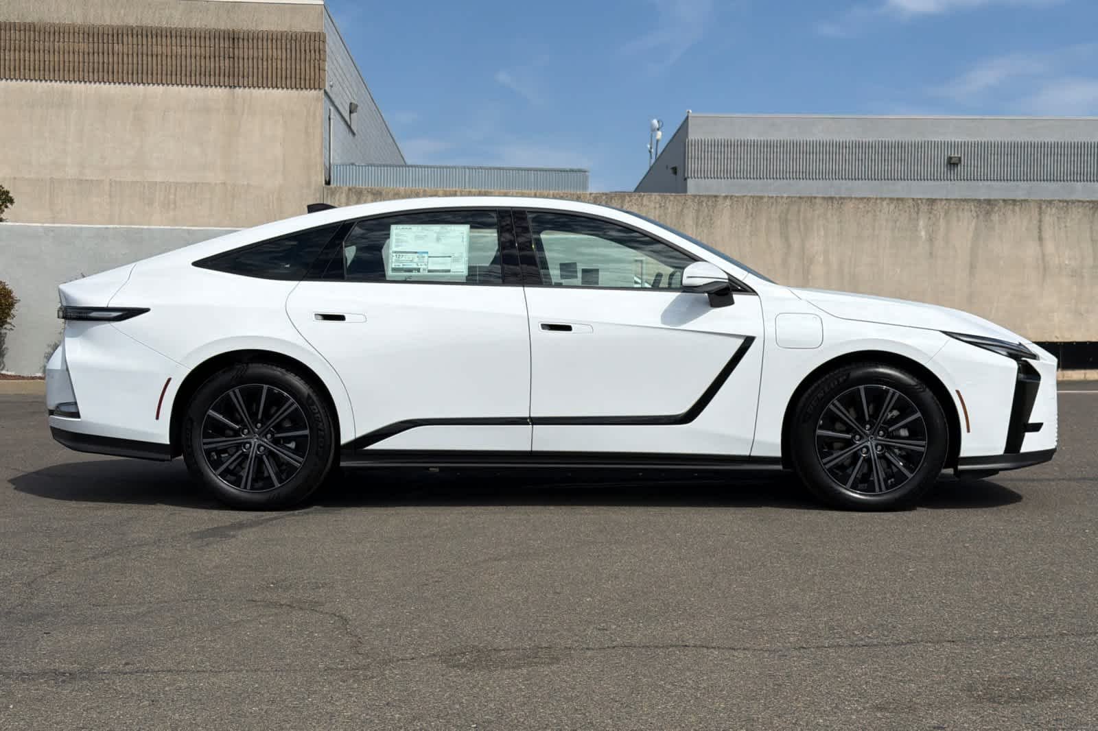 New 2026 Ultra White Lexus ES 350e PREMIUM image 6