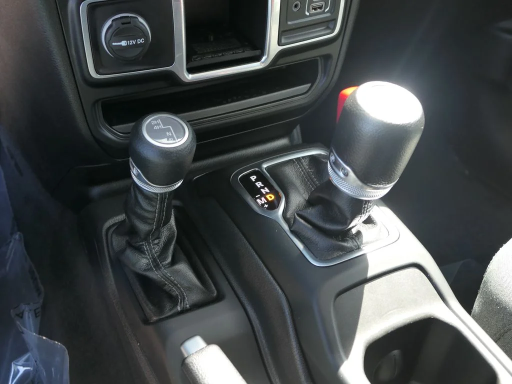 2024 Jeep Wrangler 4-Door Sport - Photo 22