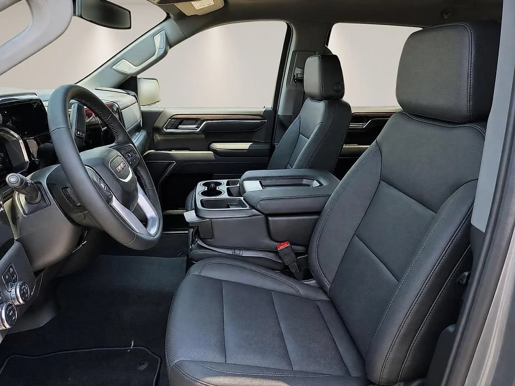 2026 GMC Sierra 1500 SLT - Photo 12