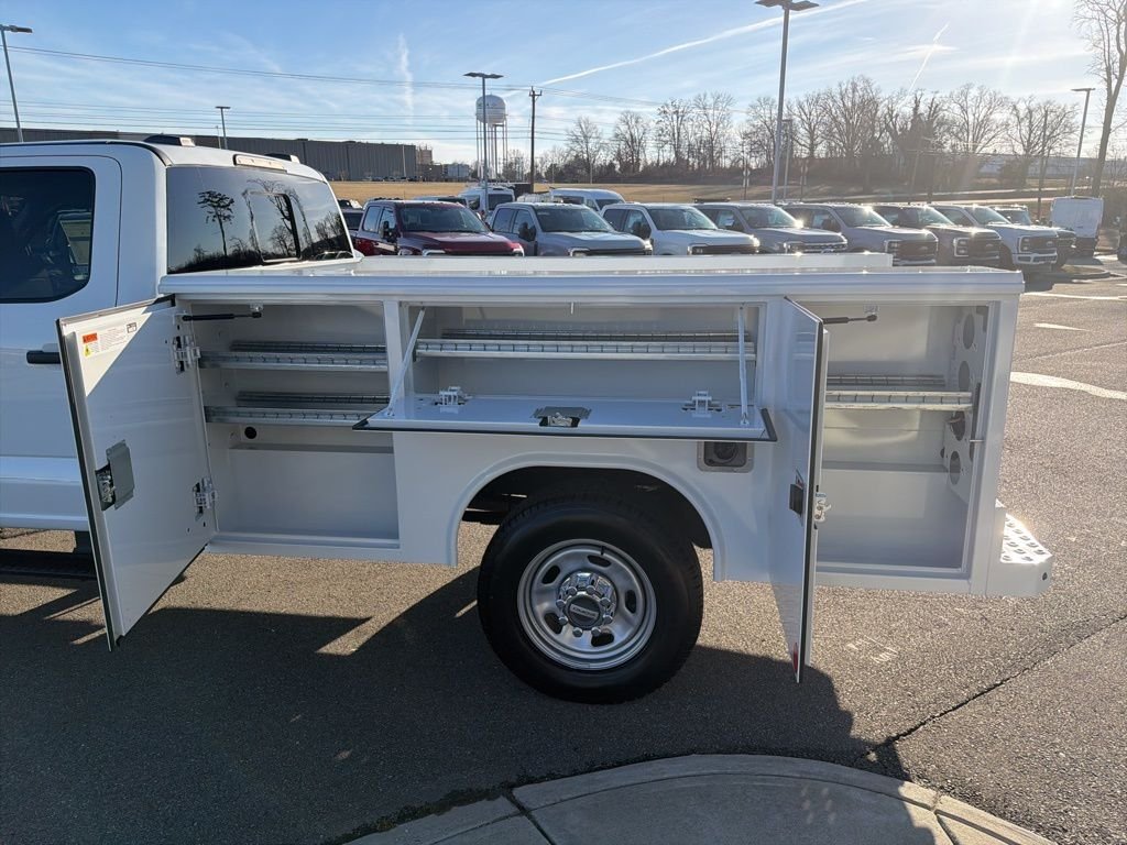2026 Ford F-350 Super Duty Chassis Cab XL - Photo 33