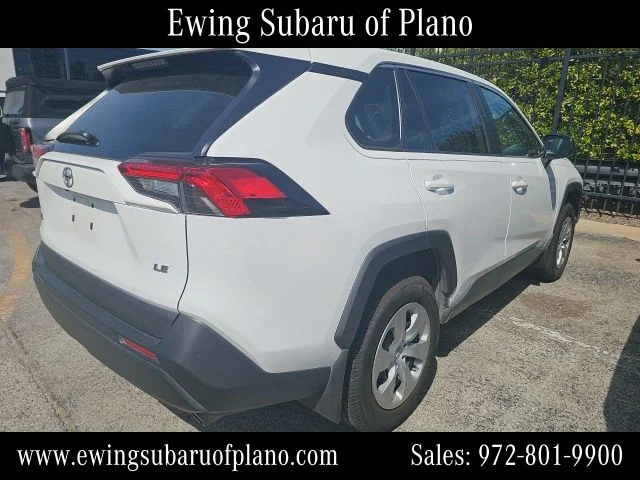 Used 2022 White Toyota LE image 4