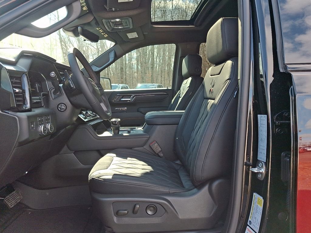 New 2026 Onyx Black GMC AT4 image 7