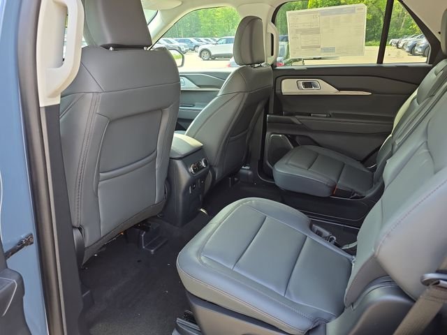New 2026 Vapor Blue Metallic Ford Active image 58