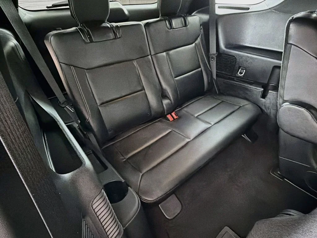 Used 2023 Star White Ford ST image 33