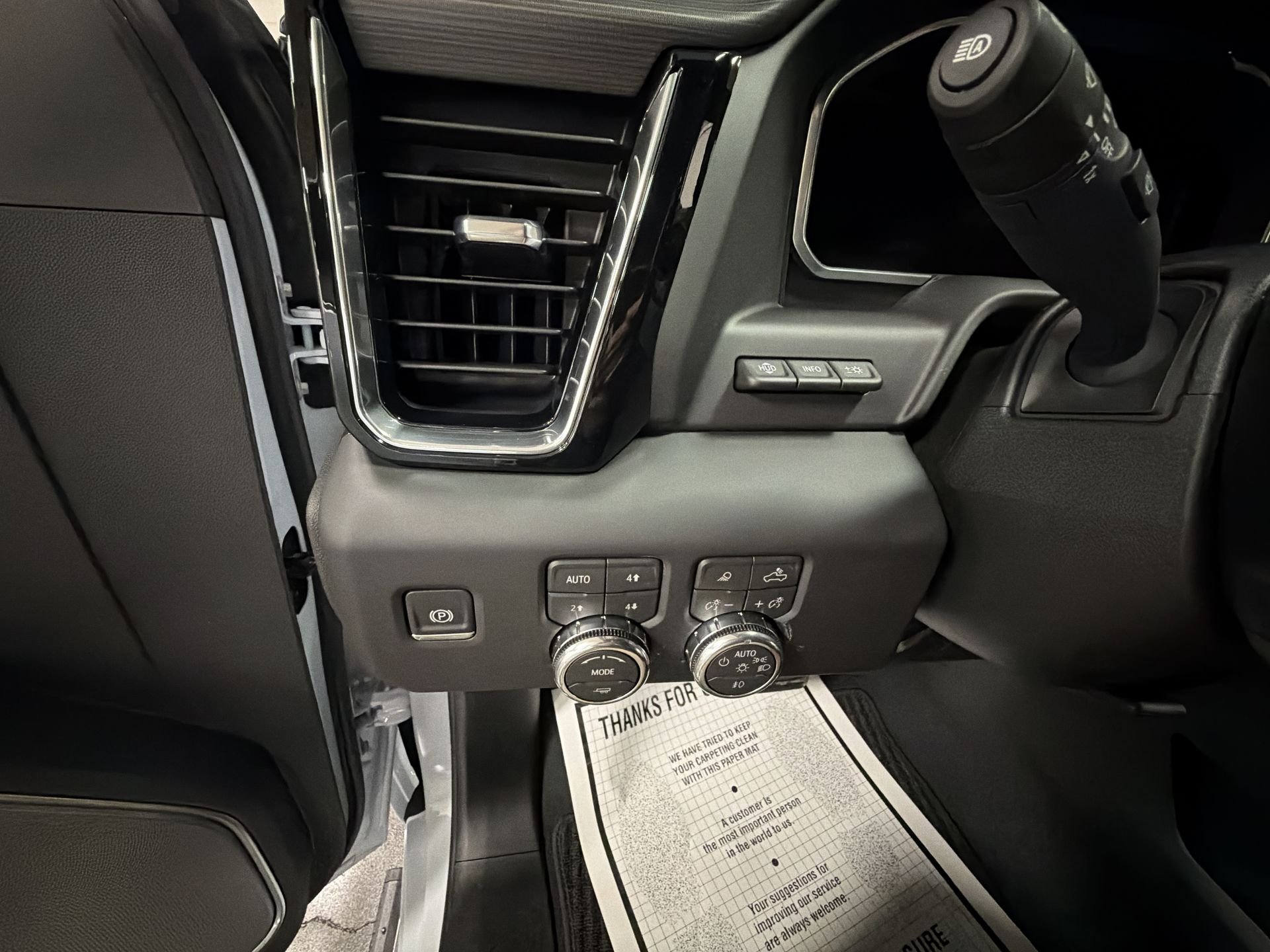2026 GMC Sierra 3500HD Denali Ultimate - Photo 49