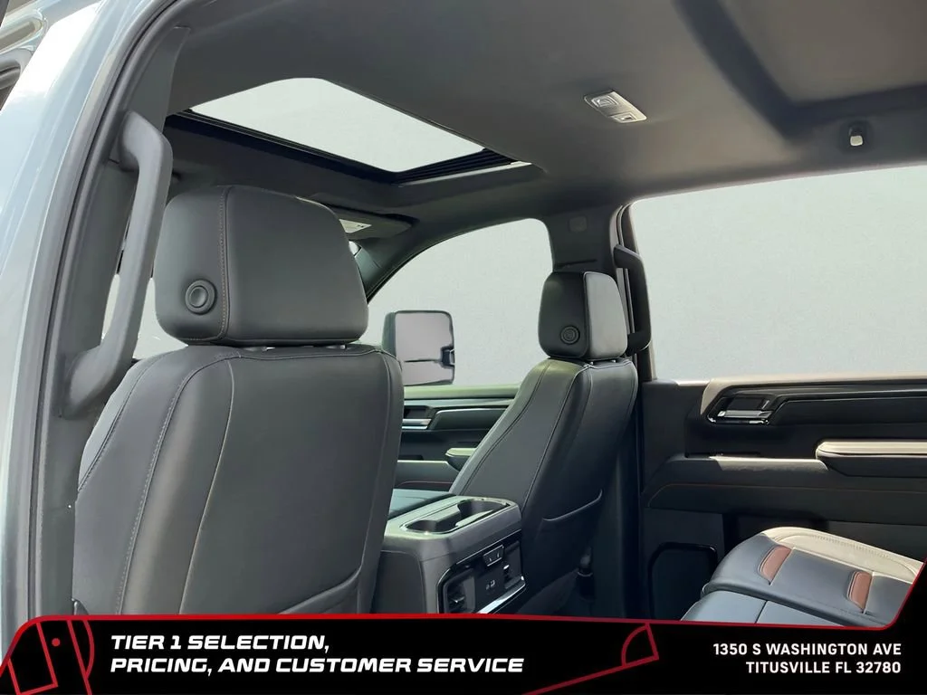 Used 2024 Sterling Metallic GMC AT4 image 24