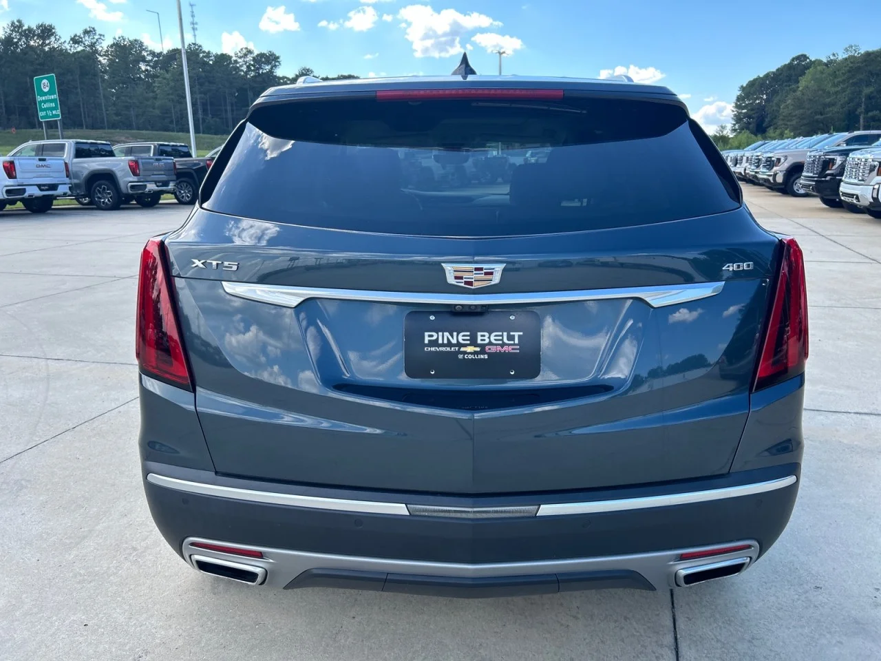 Used 2021 SHADOW METALLIC Cadillac FWD Premium Luxury image 6