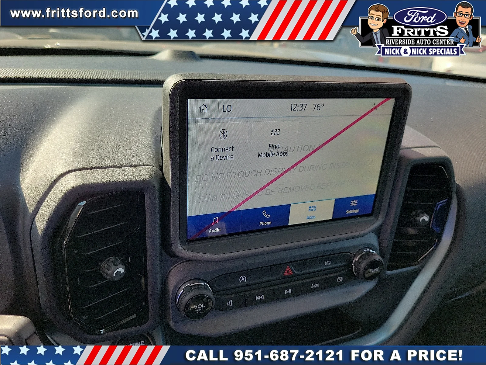 New 2024 Carbonized Grey Metallic Ford Badlands® image 12