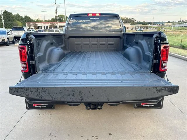 New 2026 Diamond Black Crystal Pearl-Coat Exterior Paint RAM Big Horn image 24