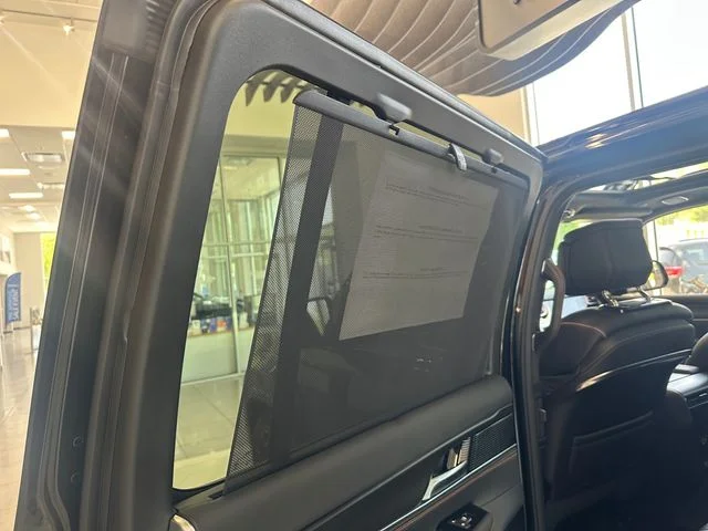 New 2026 High Gloss Black Exterior Paint Jeep Summit Reserve image 37