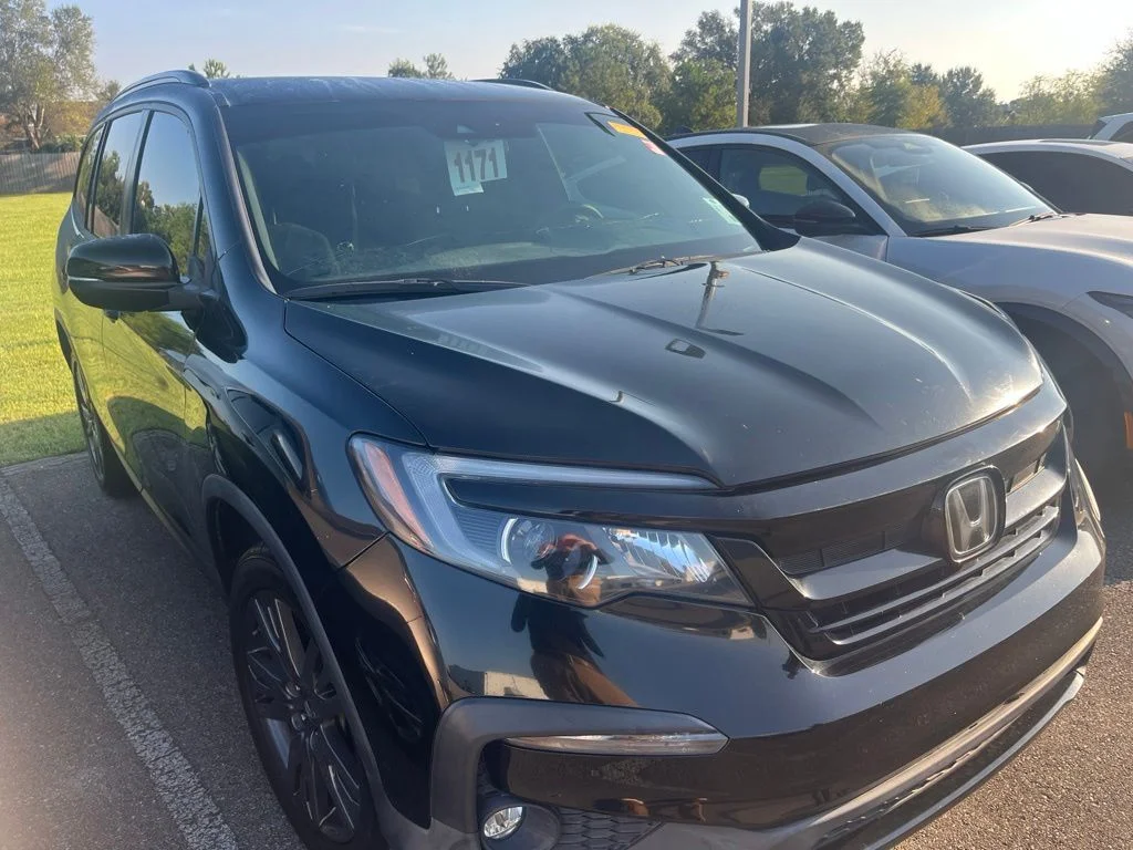 Certified Used 2022 Crystal Black Pearl Honda Sport image 2