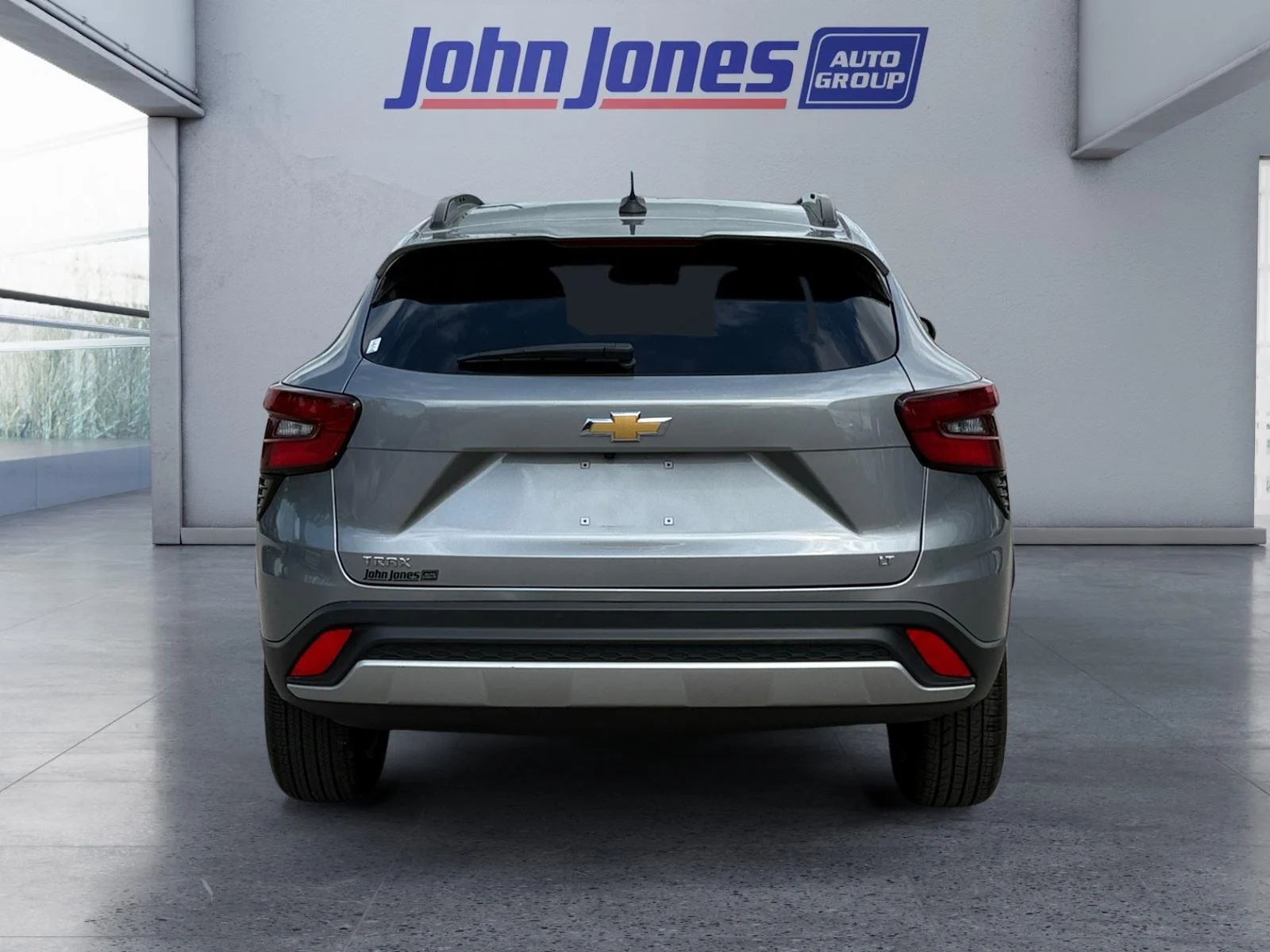 Used 2025 Sterling Gray Metallic Chevrolet LT image 4