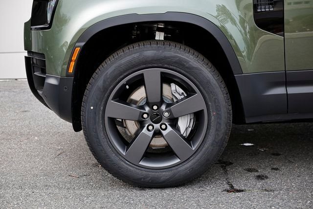 New 2026 Woolstone Green LAND ROVER S image 6