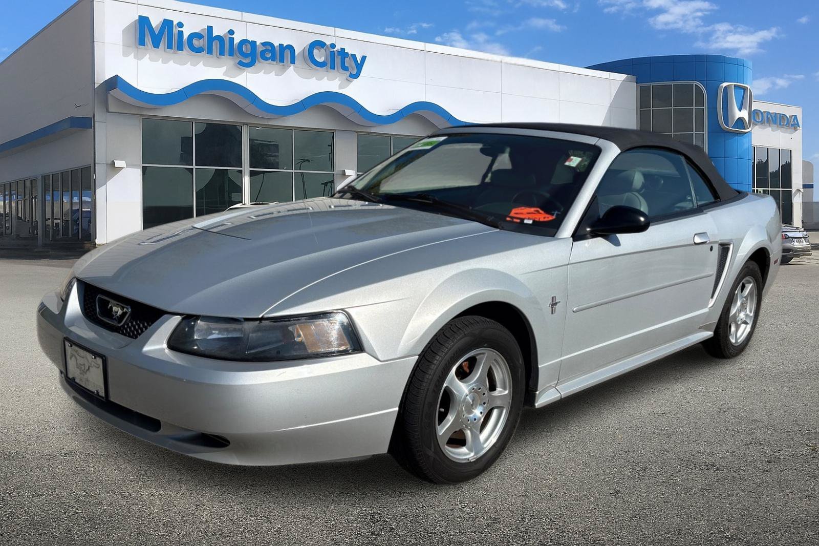 2003 Ford Mustang