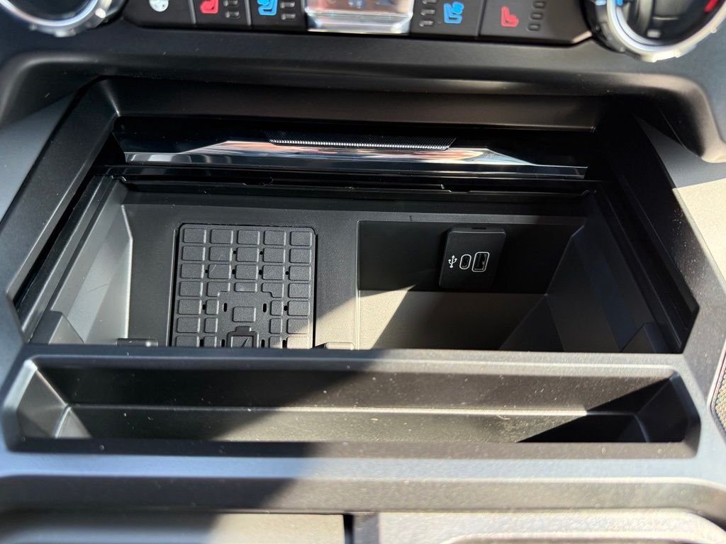 New 2026 Marsh Gray Ford F-250® Lariat® image 33