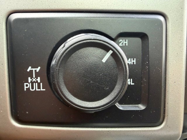 Used 2019 White Ford LARIAT image 17