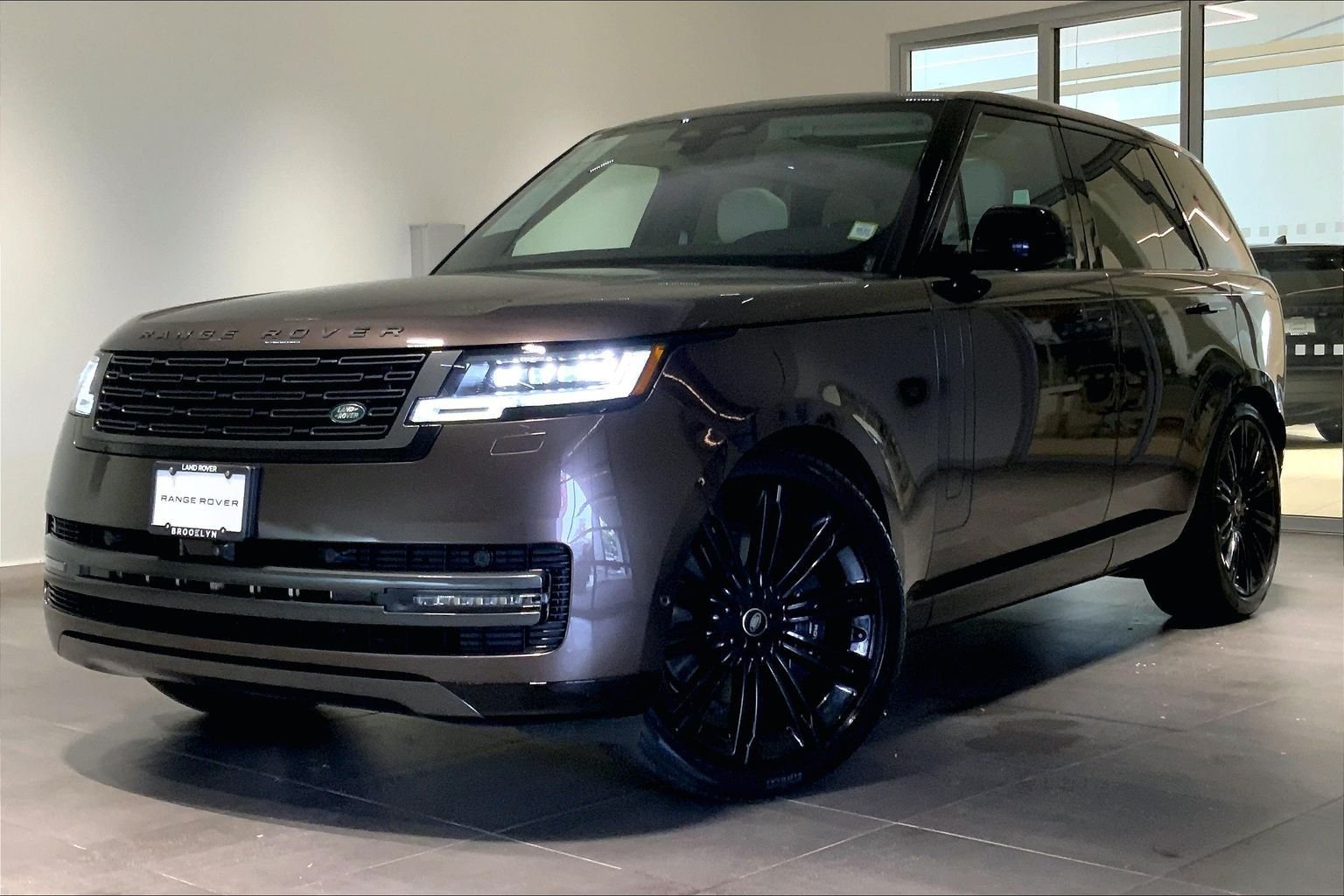 2025 Land Rover Range Rover 4.4 SE SWB's photo
