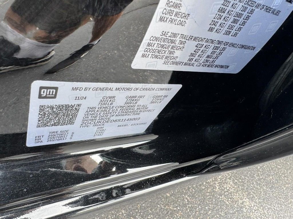 Used 2025 Black Chevrolet LT image 25