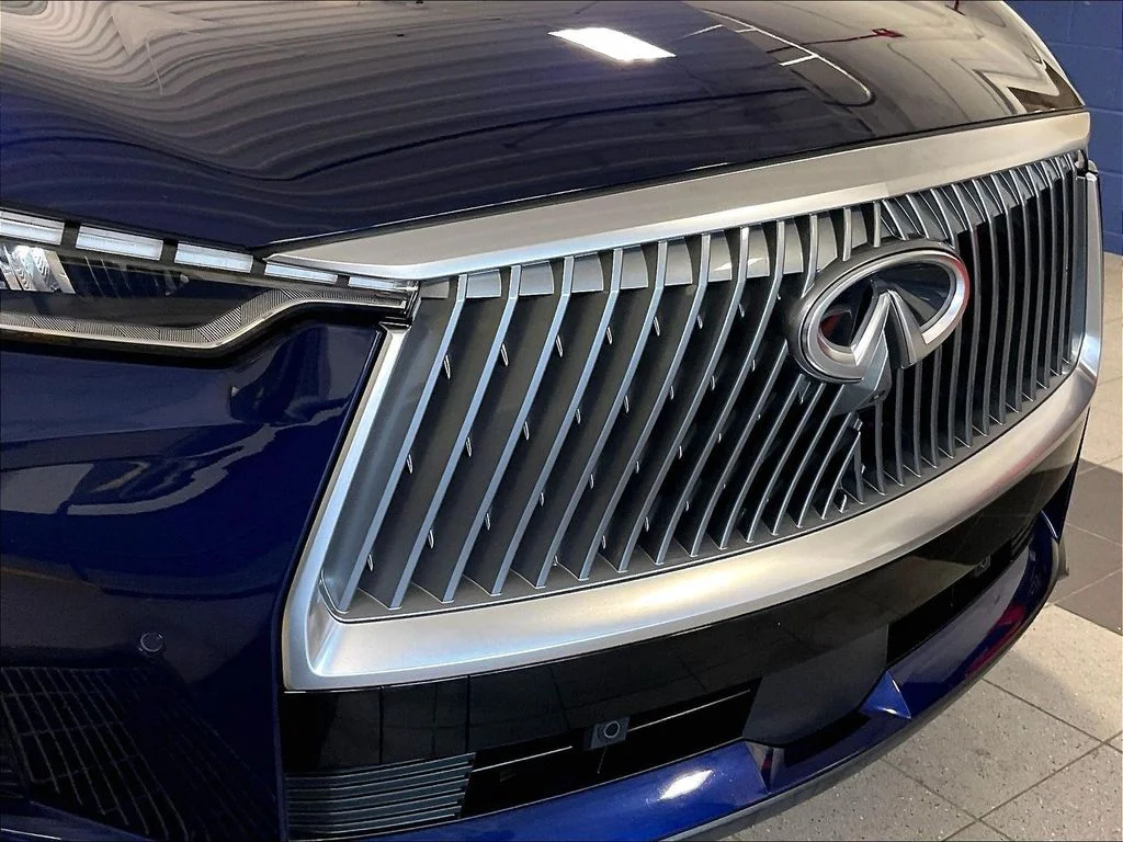 Used 2026 Blue INFINITI LUXE image 33
