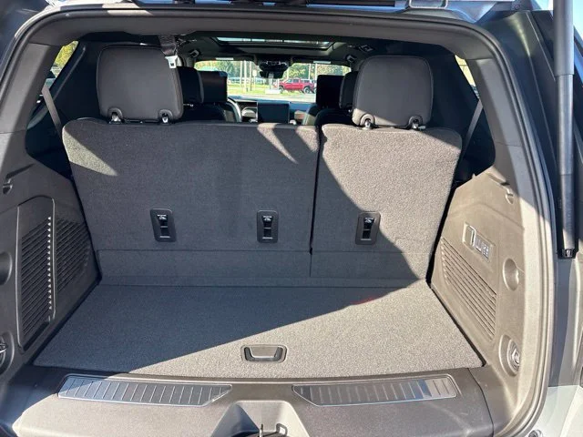 2027 GMC Yukon Denali - Photo 27