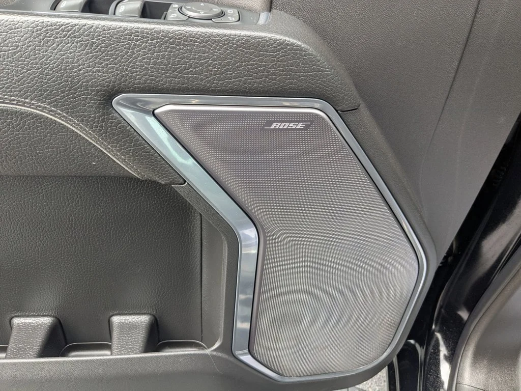 Used 2023 Onyx Black GMC Denali image 13
