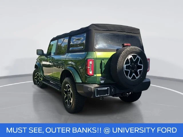 Used 2022 Green Ford Outer Banks image 5