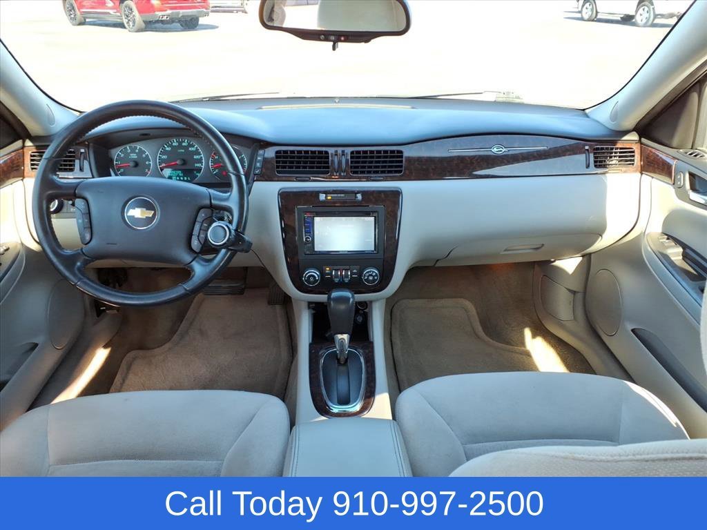 Used 2012 SUMMIT WHITE Chevrolet LT Fleet image 14