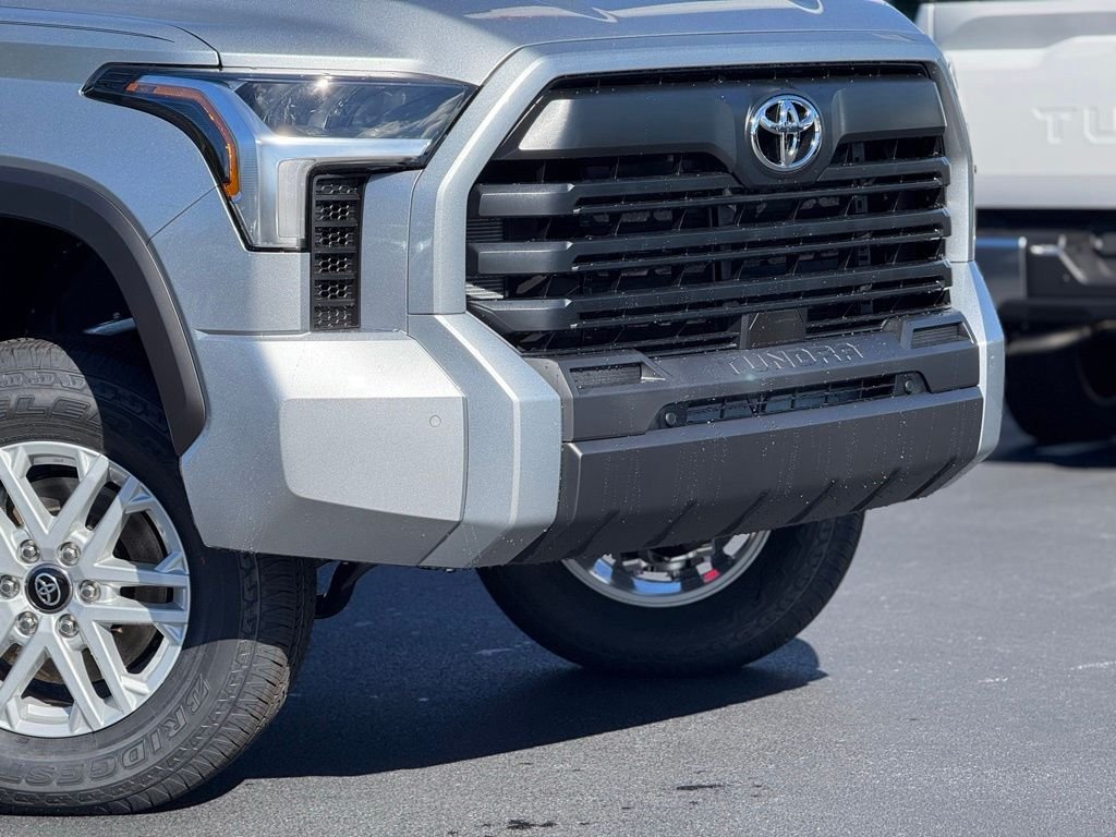 2026 Toyota Tundra SR5 - Photo 4