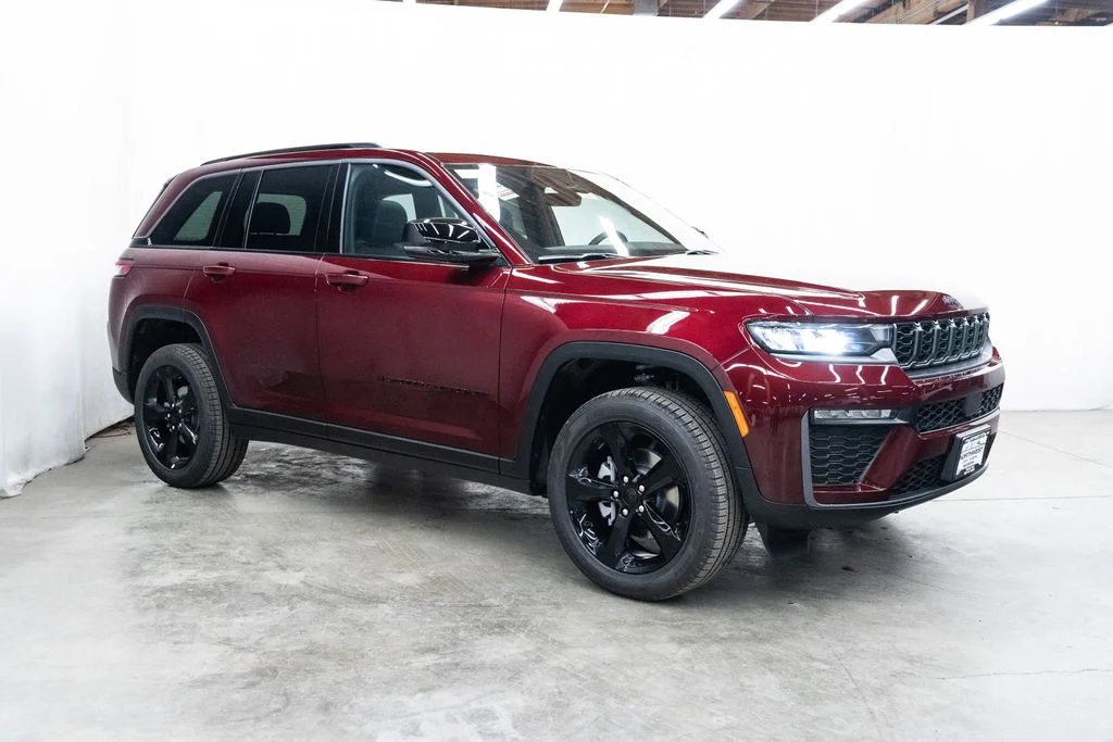 2026 Jeep Grand Cherokee Limited 4x4's photo