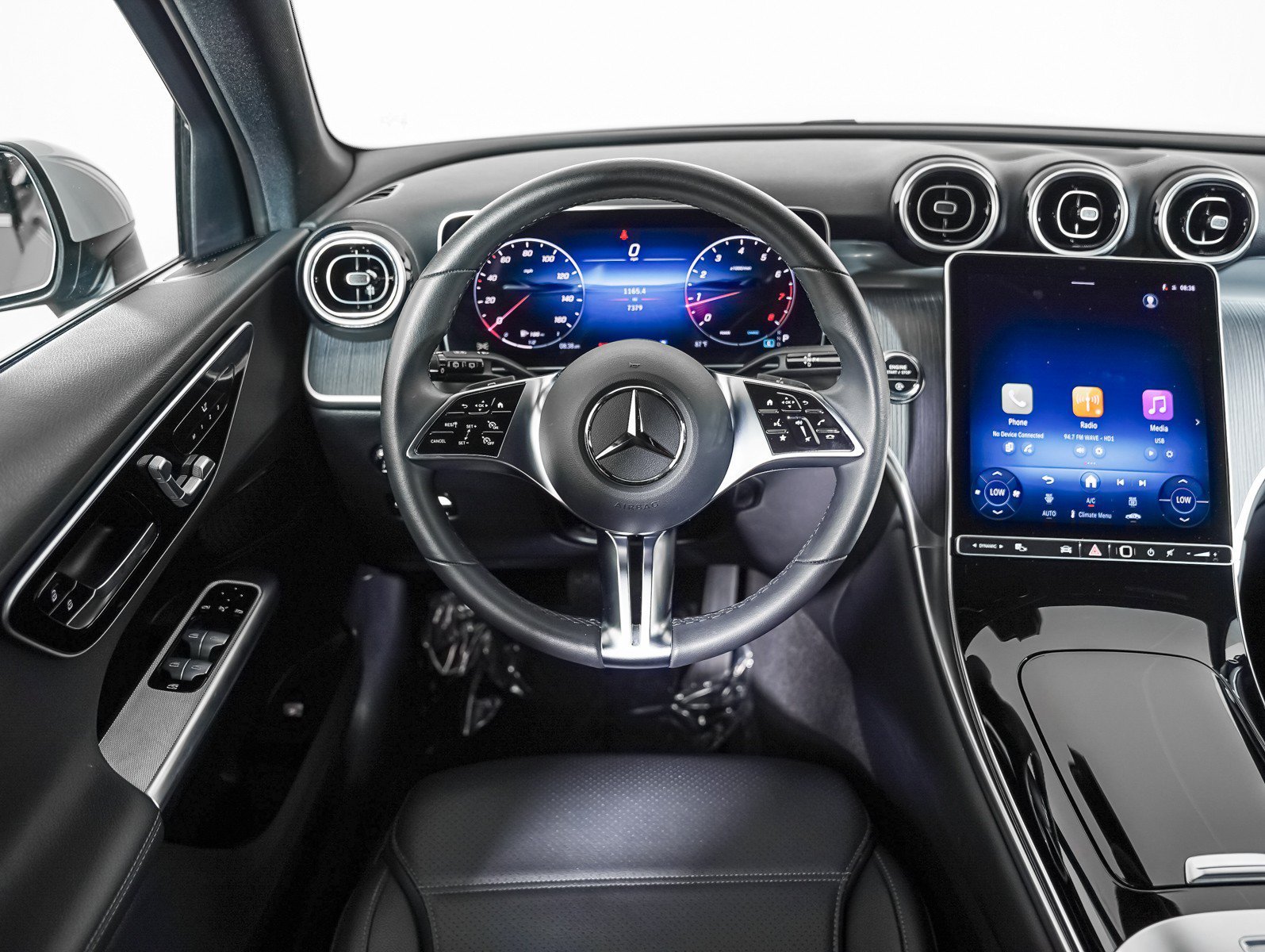Certified Used 2026 Alpine Grey Mercedes-Benz GLC 300 image 15