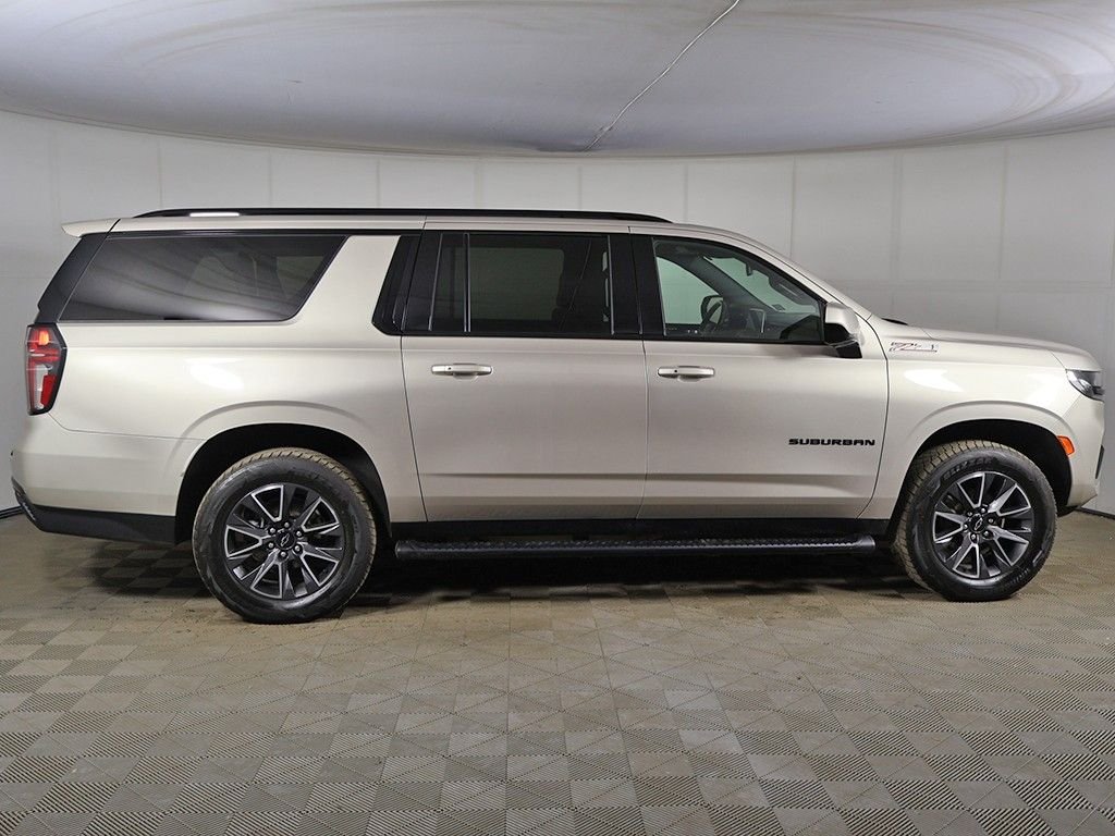2023 Chevrolet Suburban Z71 - Photo 16