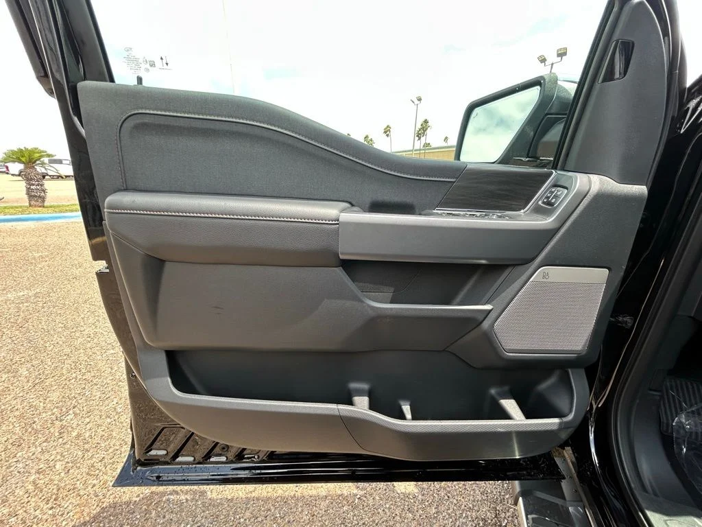 New 2026 Agate Black Metallic Ford Lariat® image 20