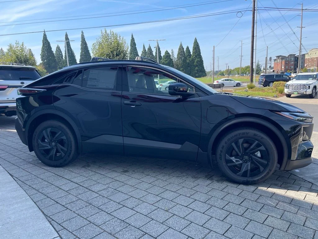New 2026 Midnight Black Metallic Toyota SE image 6