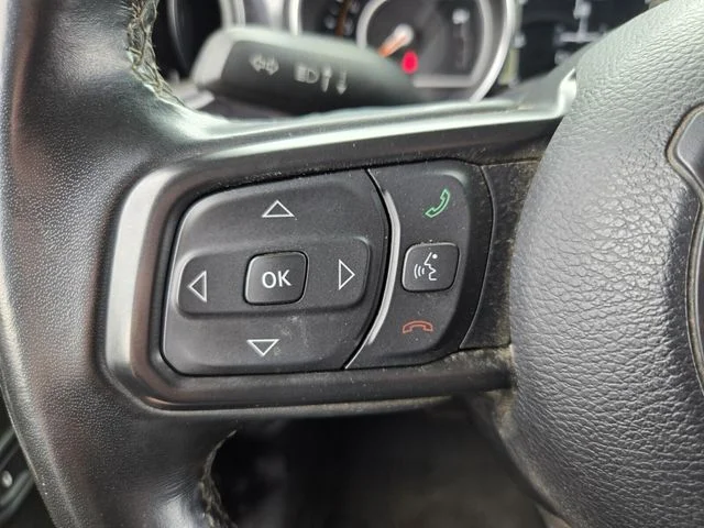 Used 2022 Gray Jeep Sport image 32