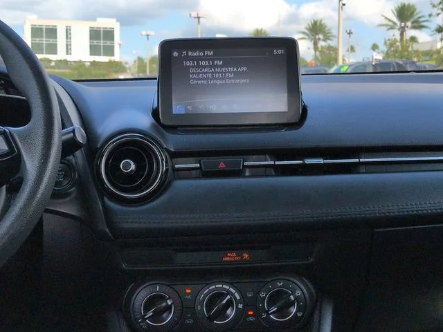 Used 2019  Toyota LE image 17