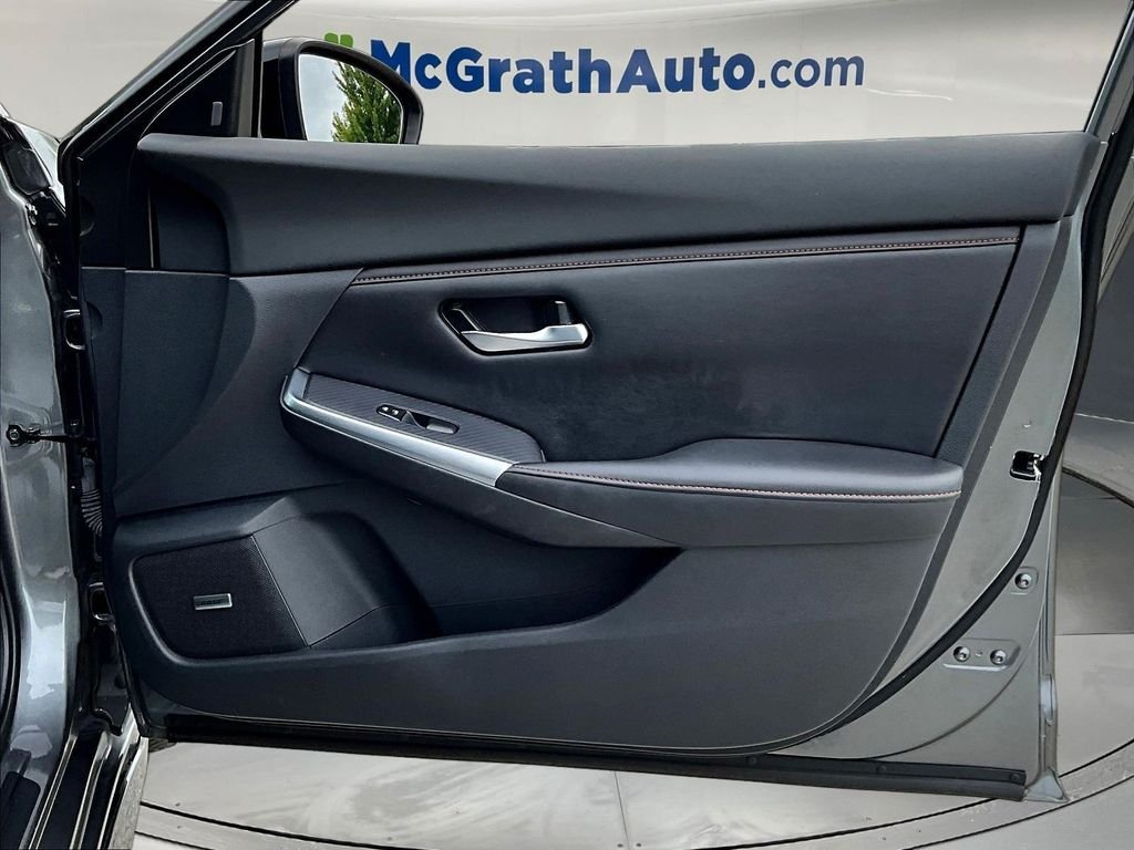 Used 2023 Gray Nissan SR image 30
