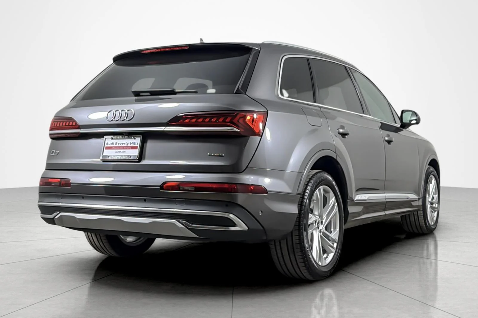 Used 2023 Samurai Gray Metallic Audi Premium 45 TFSI quattro image 5