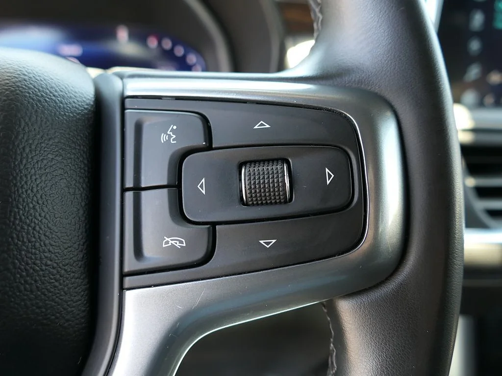 Used 2024 Sterling Gray Metallic Chevrolet Premier image 15