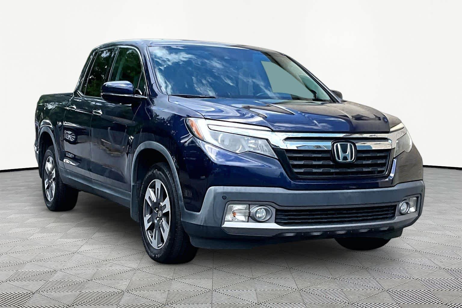 Used 2018 Obsidian Blue Pearl Honda RTL-E image 3
