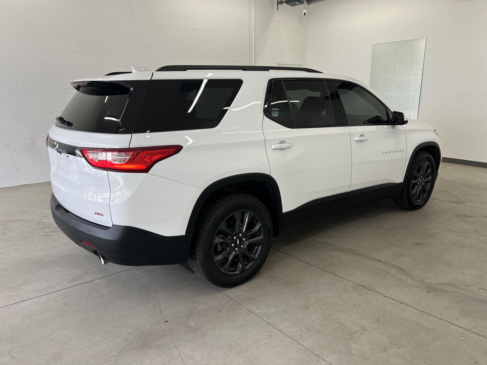 Used 2019 Summit White Chevrolet RS image 4