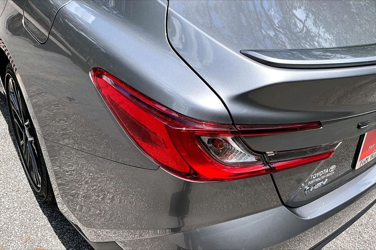 Certified Used 2025  Toyota SE image 20