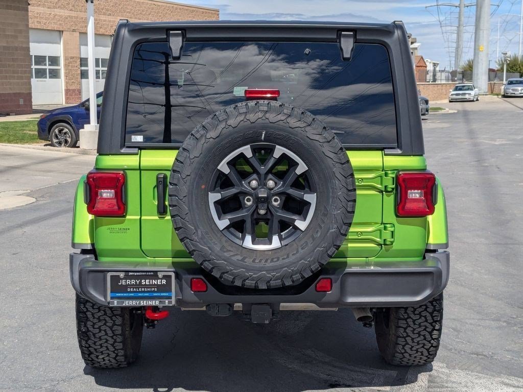 Used 2025 Mojito Clearcoat Jeep Rubicon image 5