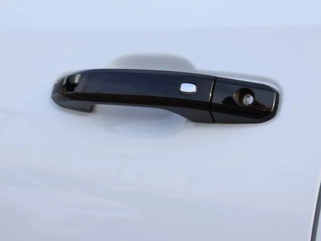 2024 Chevrolet Silverado 1500 ZR2 - Photo 27