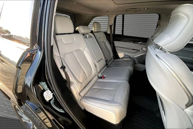 Certified Used 2022 Black Jeep Overland image 25